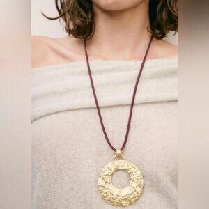 ZARA Brown Corded Necklace with textured Gold Plated Circle Charm 473626030 NEW